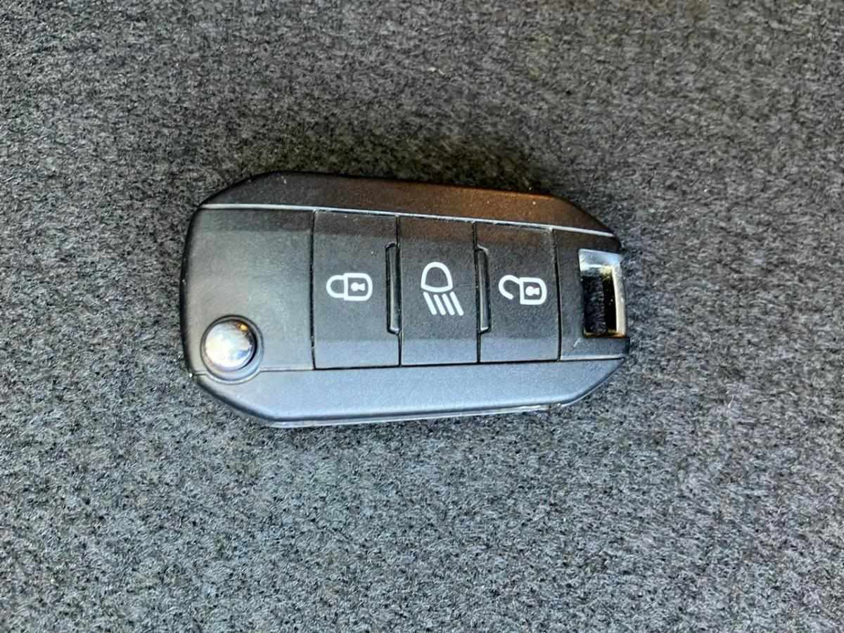 citroen-c4-2023-eletrico-0cc