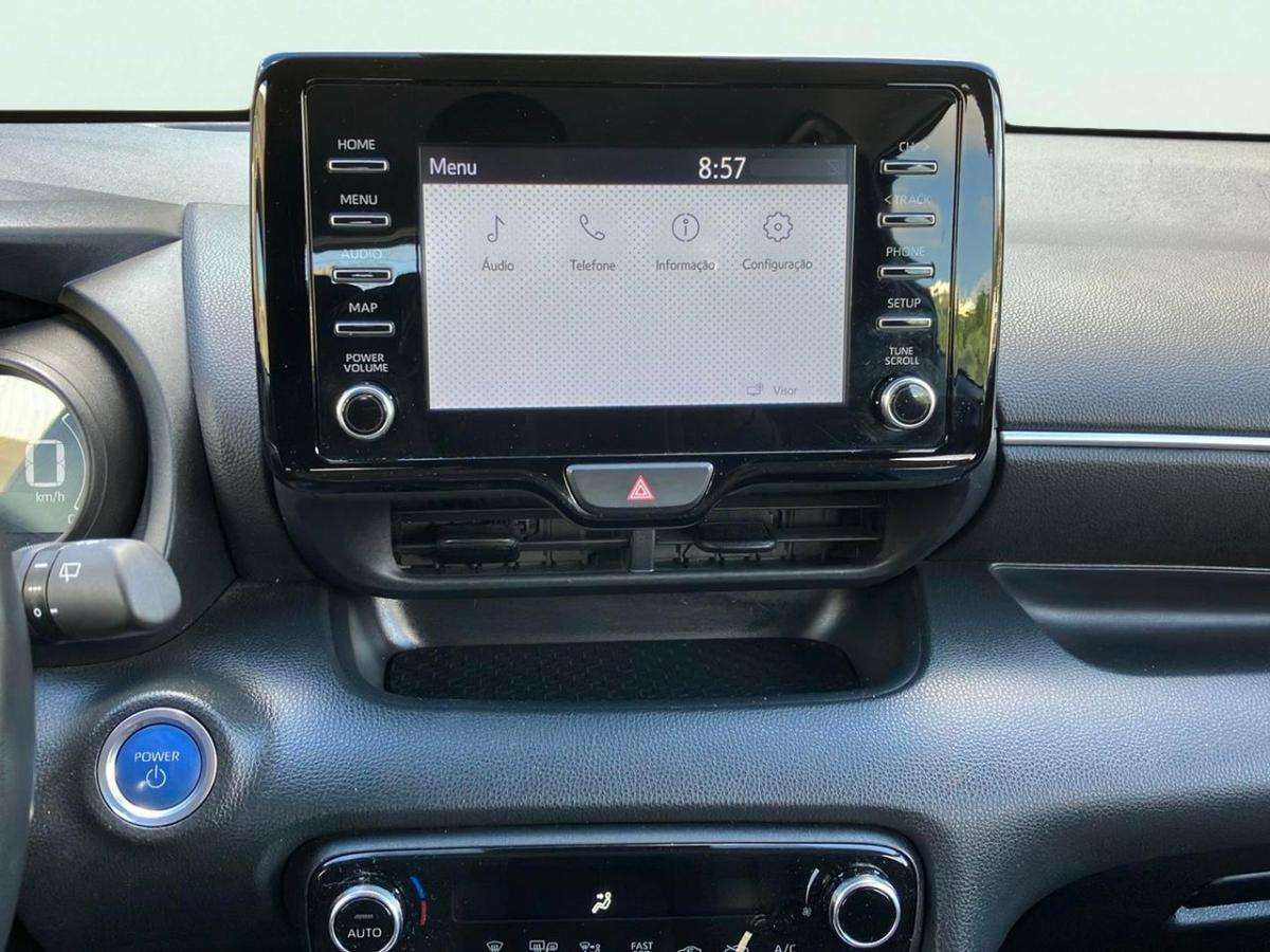 toyota-yaris-2022-hibrido-a-gasolina-1497cc