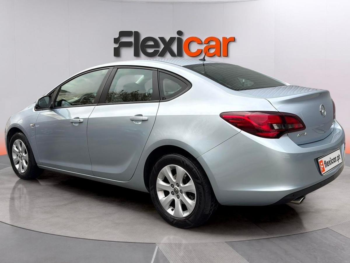 opel-astra-2016-gpl-1364cc