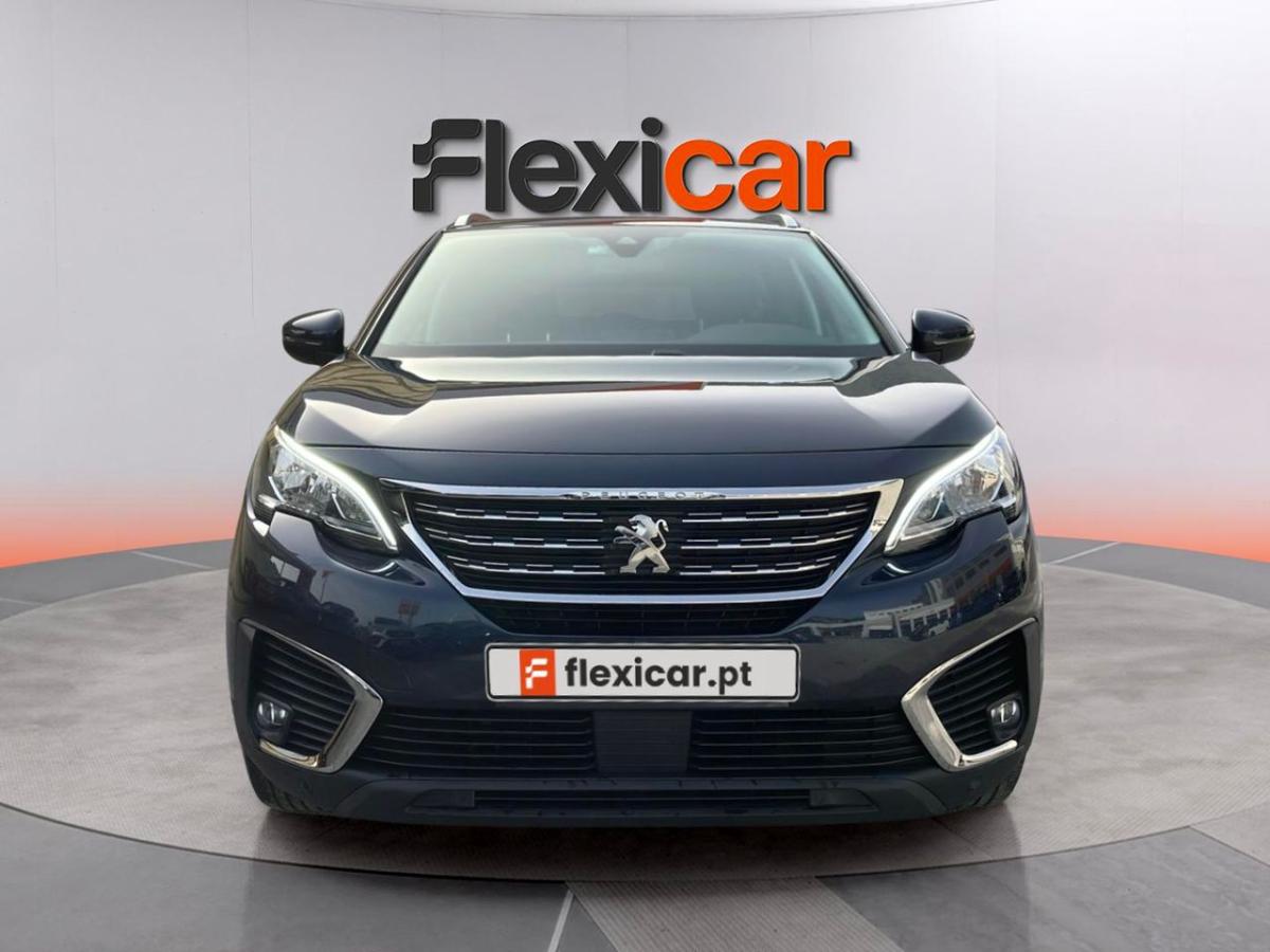 peugeot-5008-2019-gasolina-1199cc