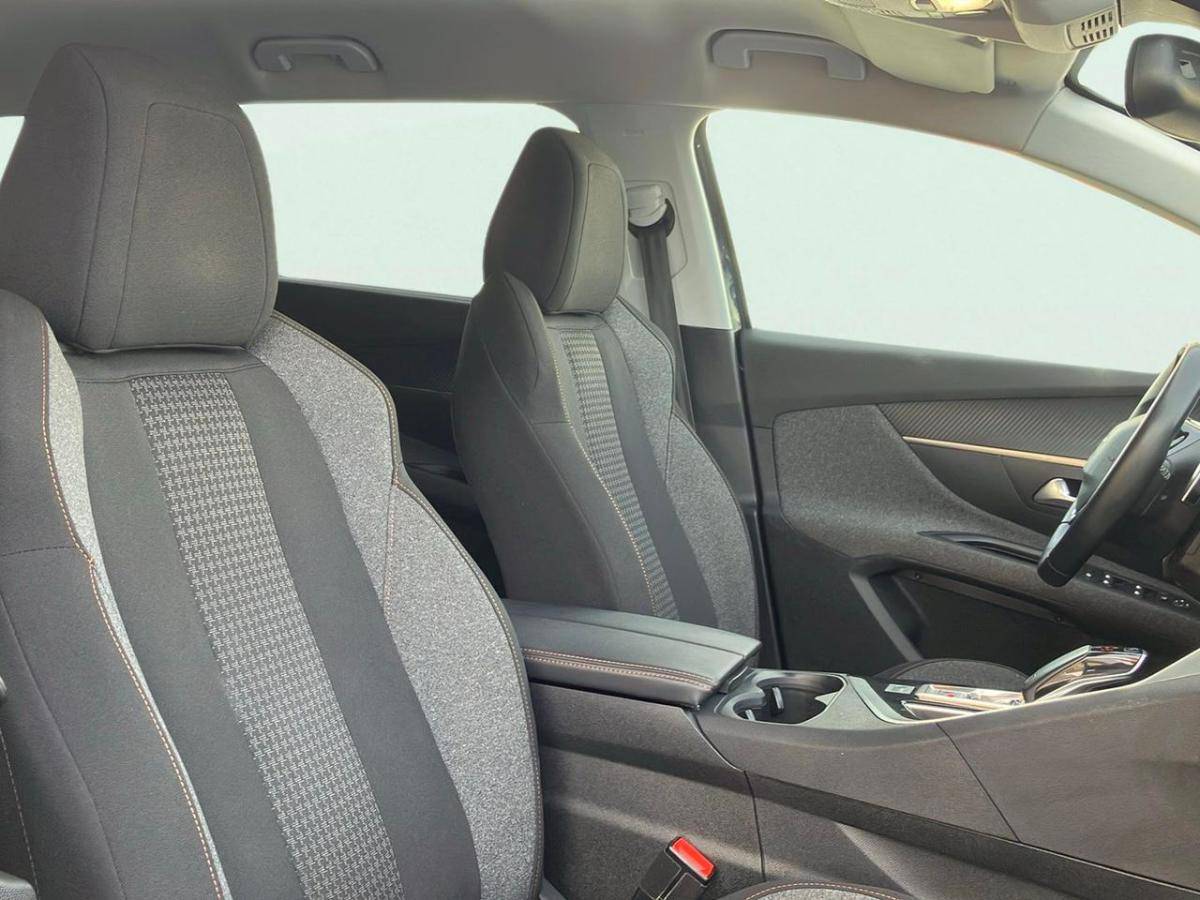 peugeot-5008-2019-gasolina-1199cc