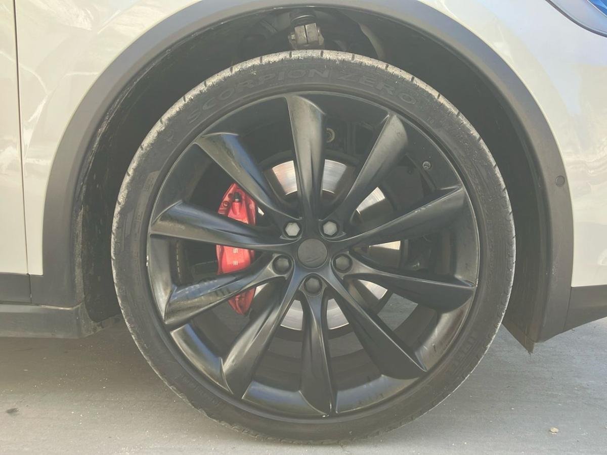 tesla-model-x-2018-eletrico-0cc