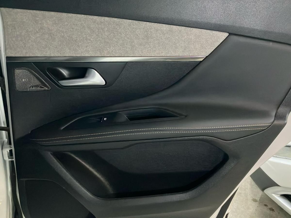 peugeot-3008-2021-hibrido-a-gasolina-1598cc