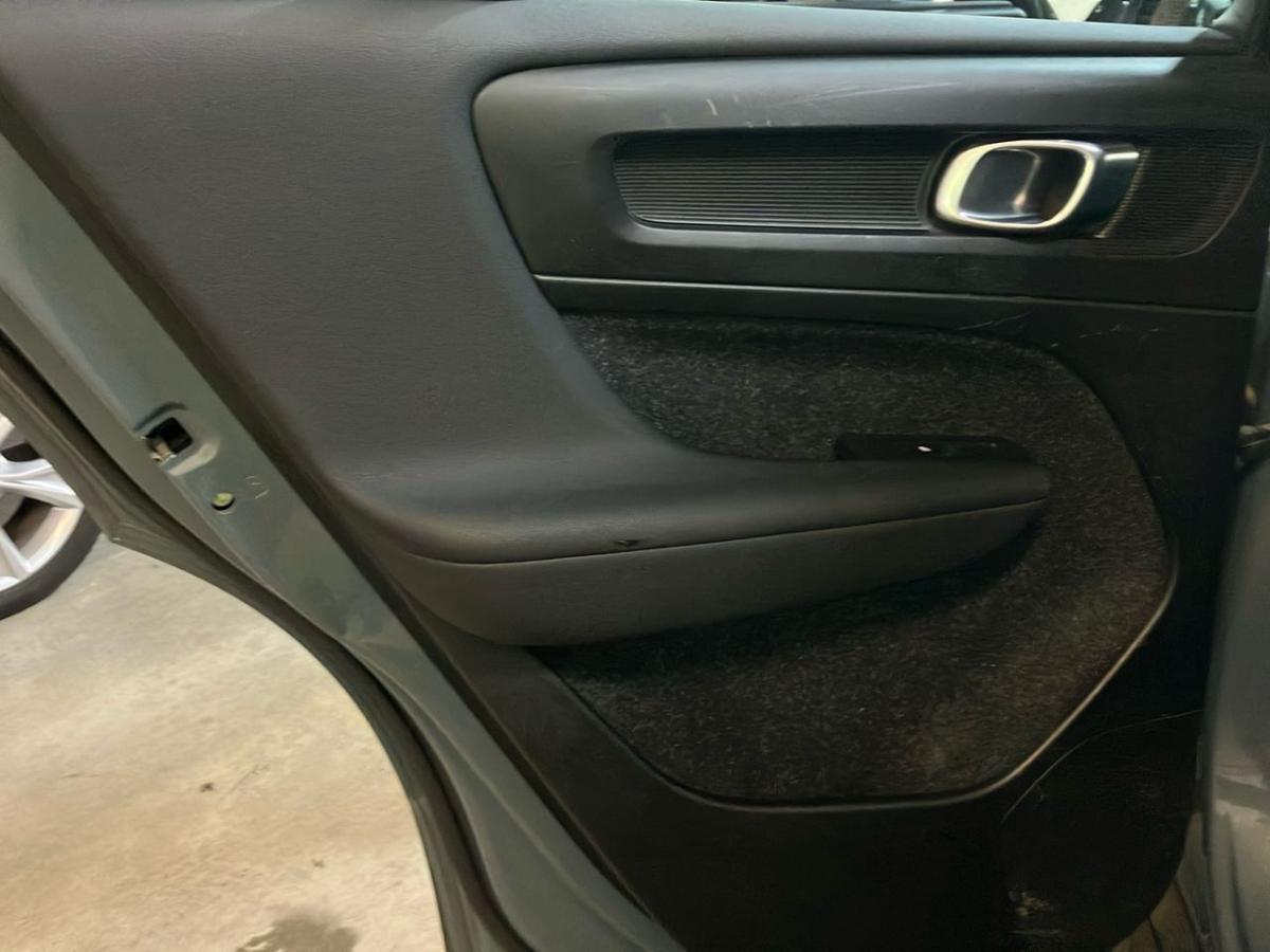 volvo-xc40-2020-hibrido-a-gasolina-1477cc