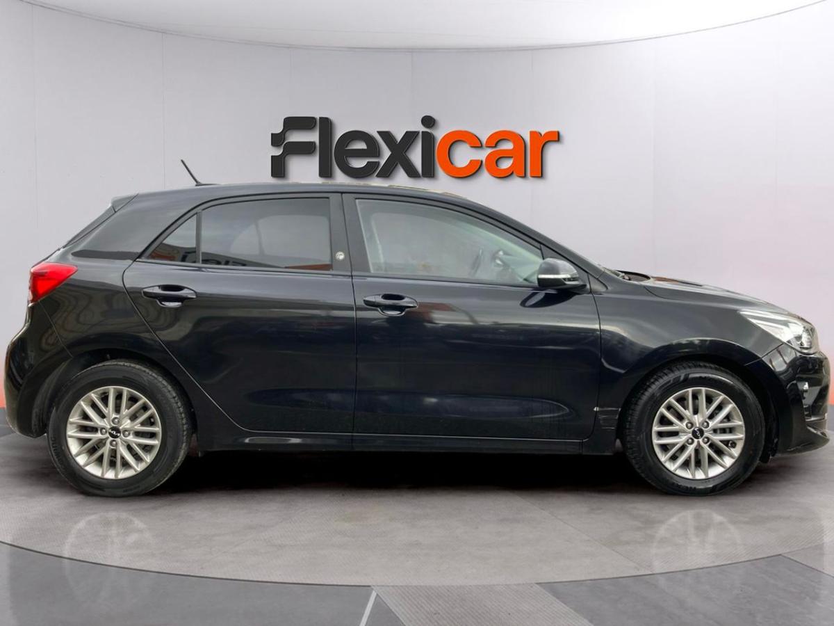 kia-rio-2022-gasolina-998cc