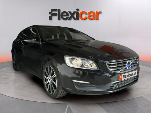 volvo-v60-2017-hibrido-a-diesel-2400cc