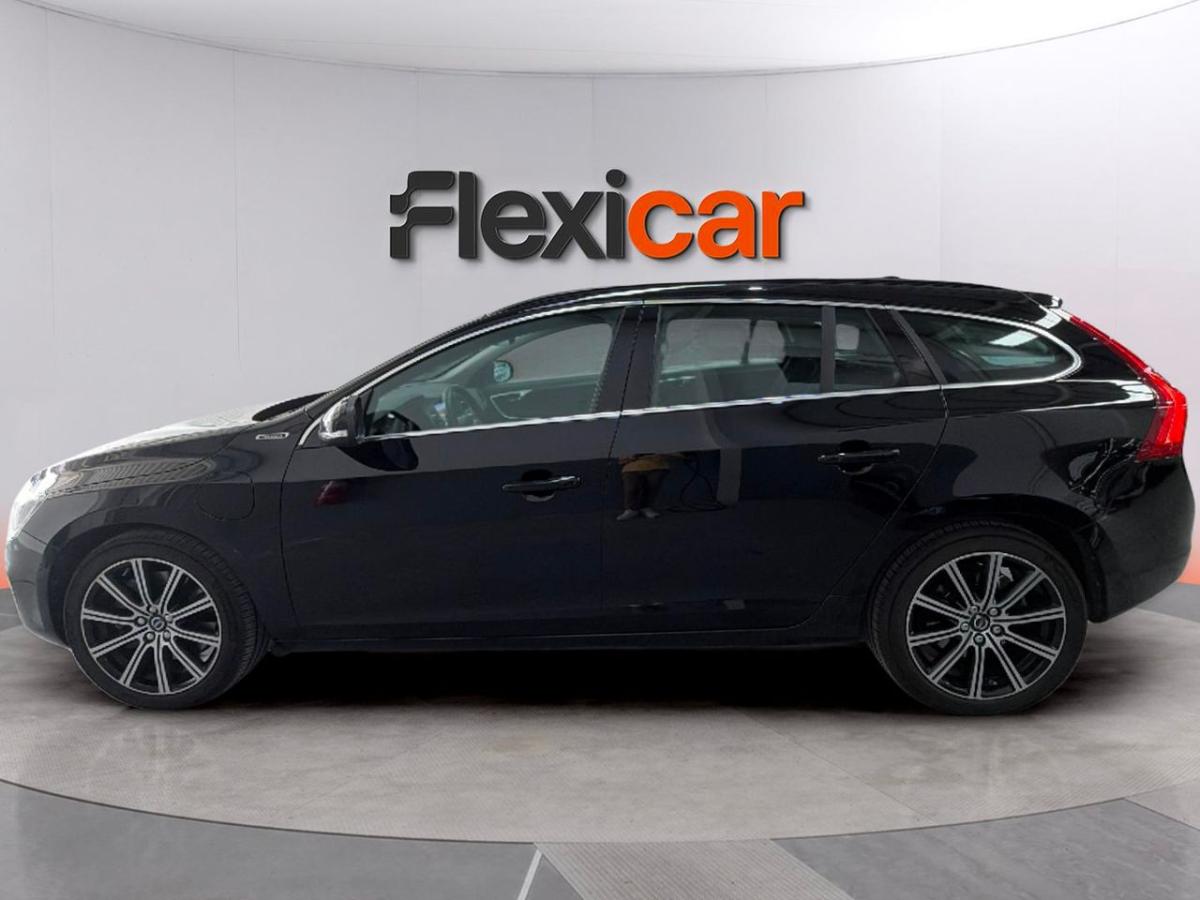 volvo-v60-2017-hibrido-a-diesel-2400cc