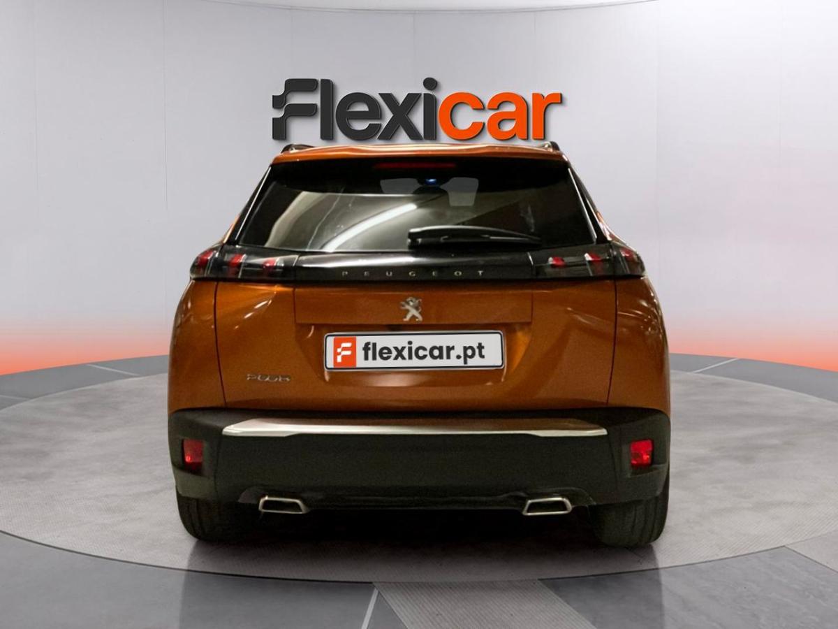 peugeot-2008-2021-gasolina-1199cc