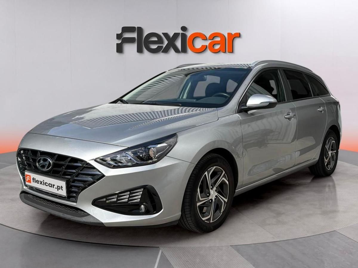 hyundai-i30-2023-gasolina-998cc