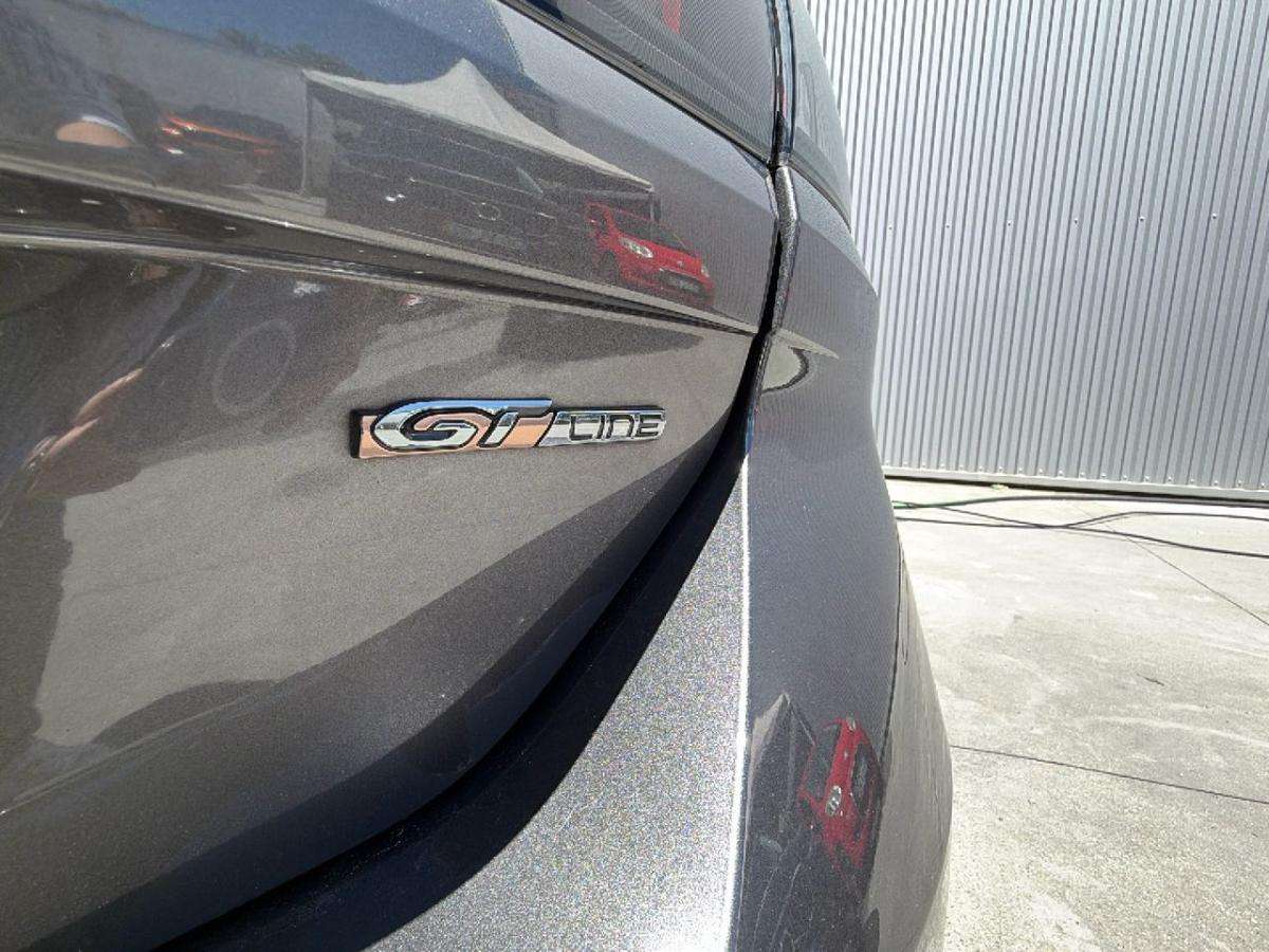 peugeot-508-sw-2019-diesel-1499cc