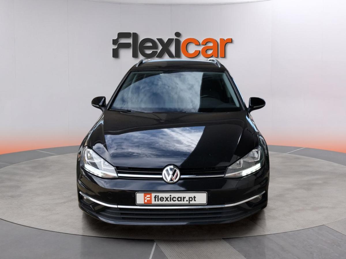 volkswagen-golf-variant-2019-diesel-1598cc