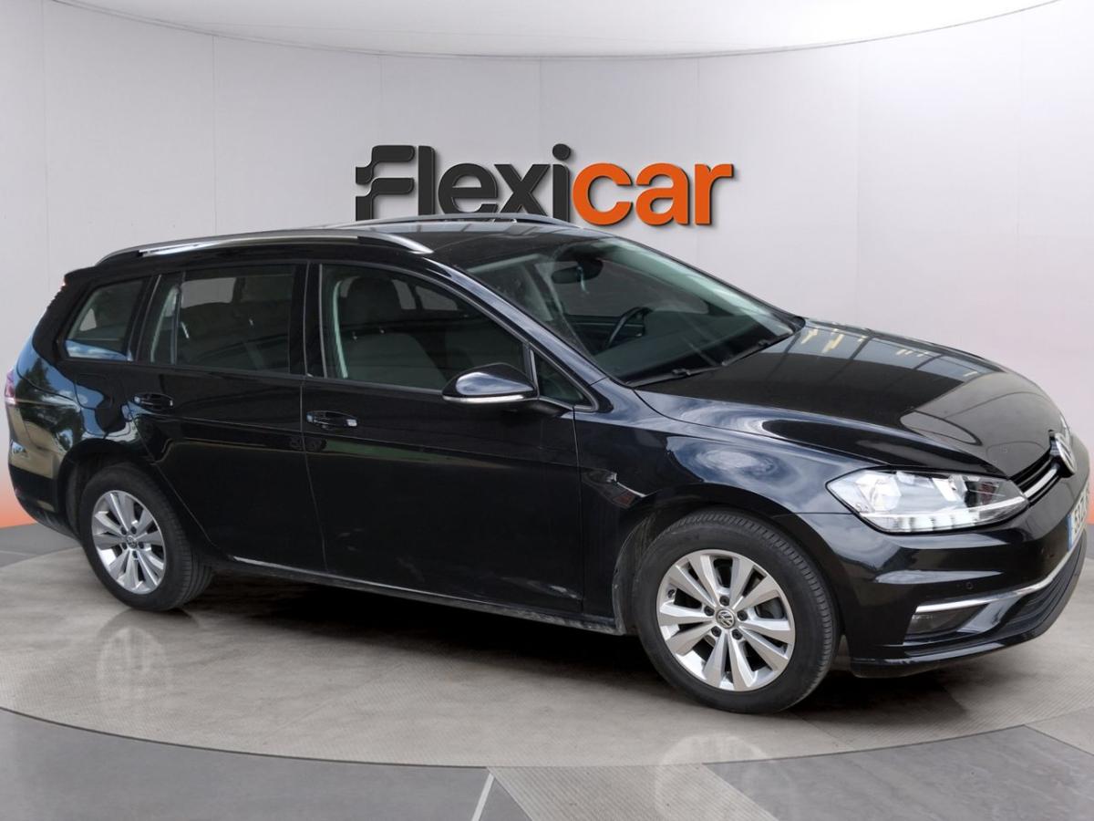 volkswagen-golf-variant-2019-diesel-1598cc