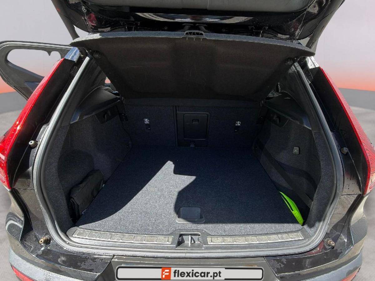 volvo-xc40-2018-diesel-1969cc