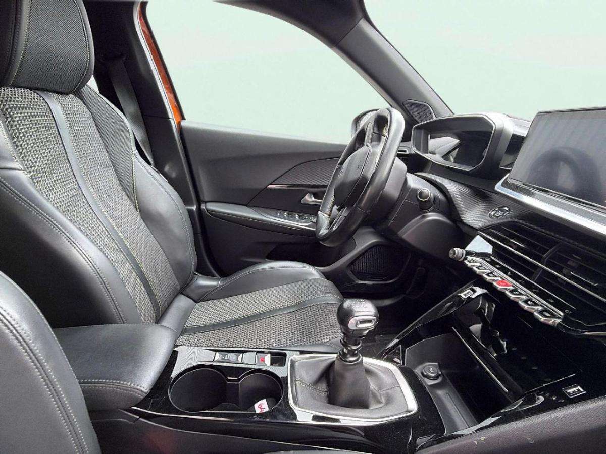 peugeot-2008-2020-gasolina-1199cc