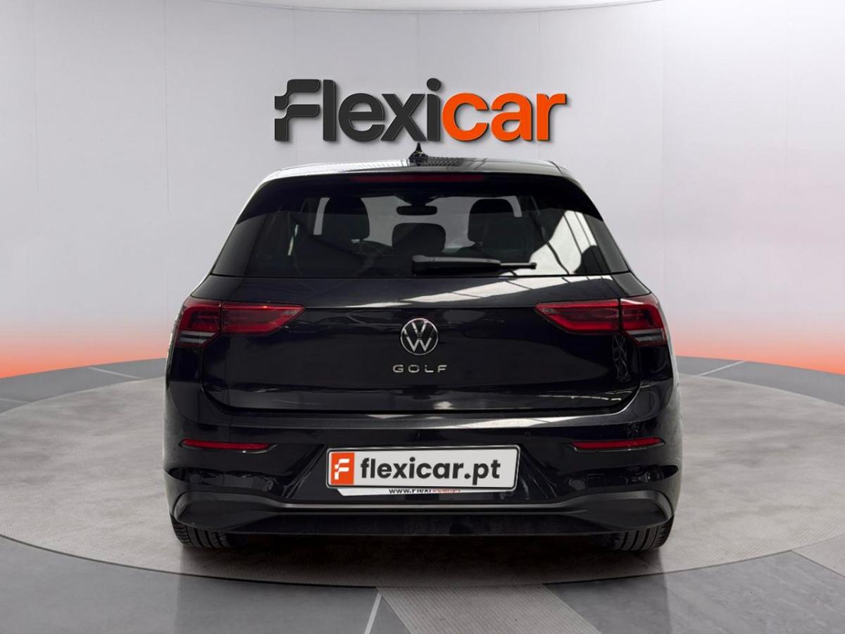 volkswagen-golf-2023-gasolina-999cc