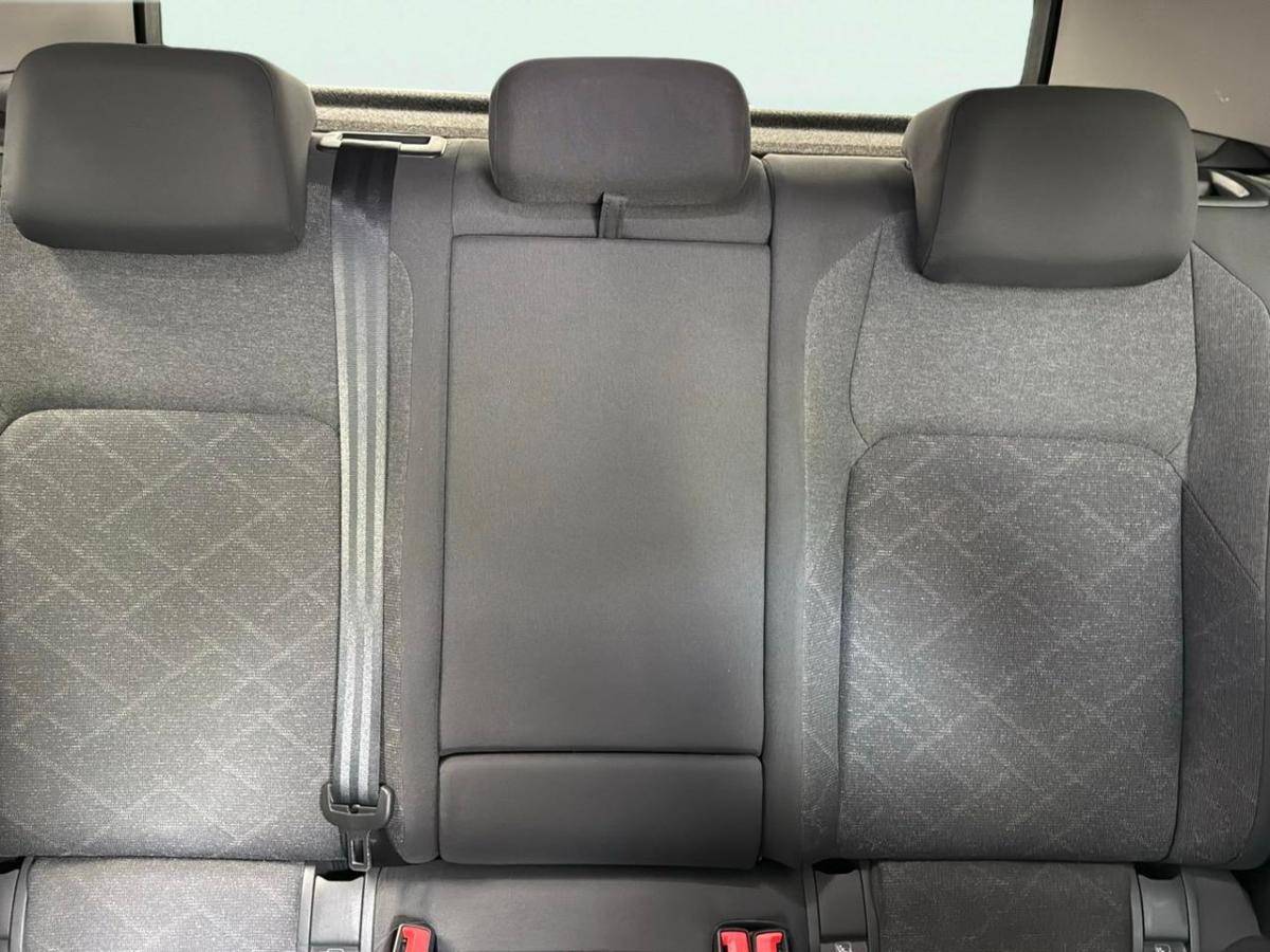 volkswagen-golf-2023-gasolina-999cc