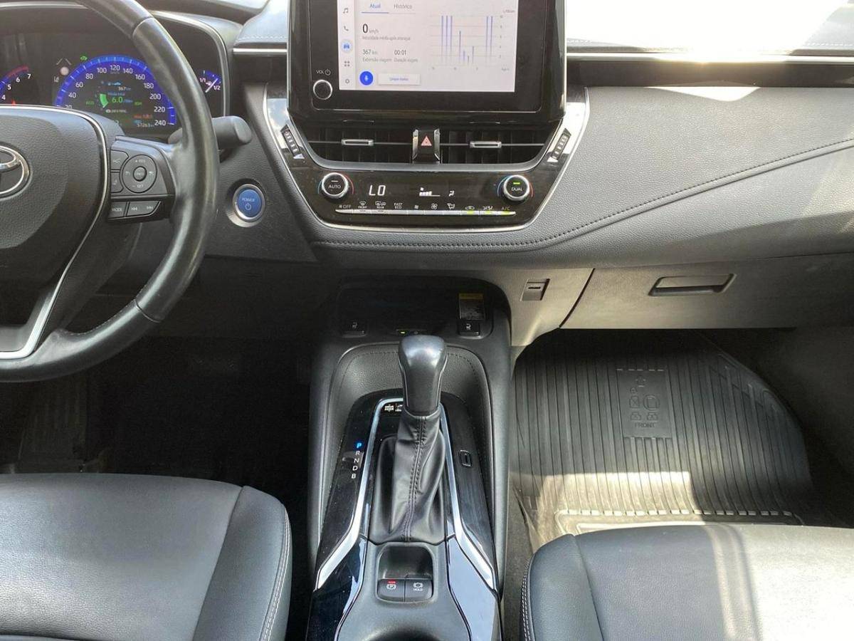 toyota-corolla-2022-hibrido-a-gasolina-1798cc