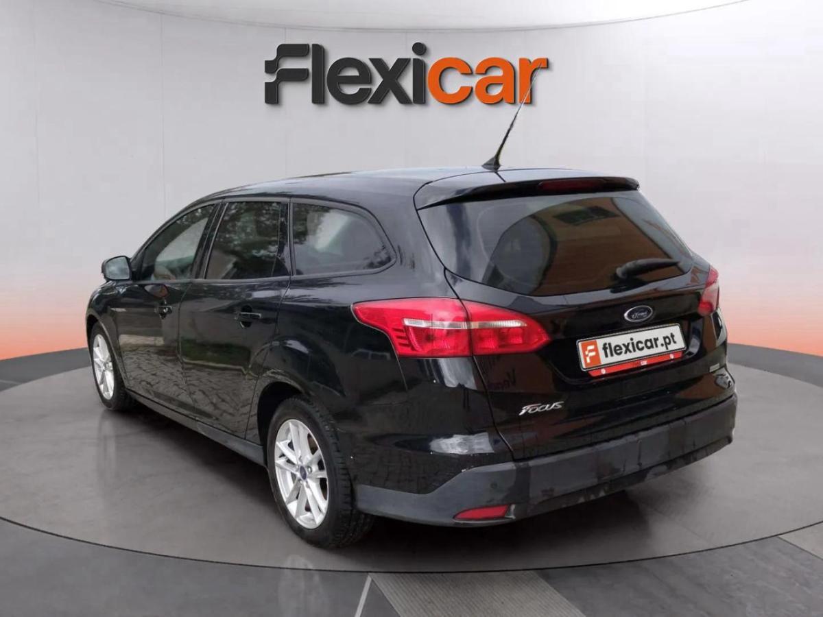 ford-focus-sw-2017-gasolina-998cc