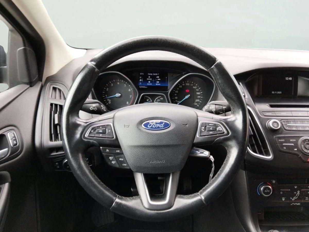 ford-focus-sw-2017-gasolina-998cc