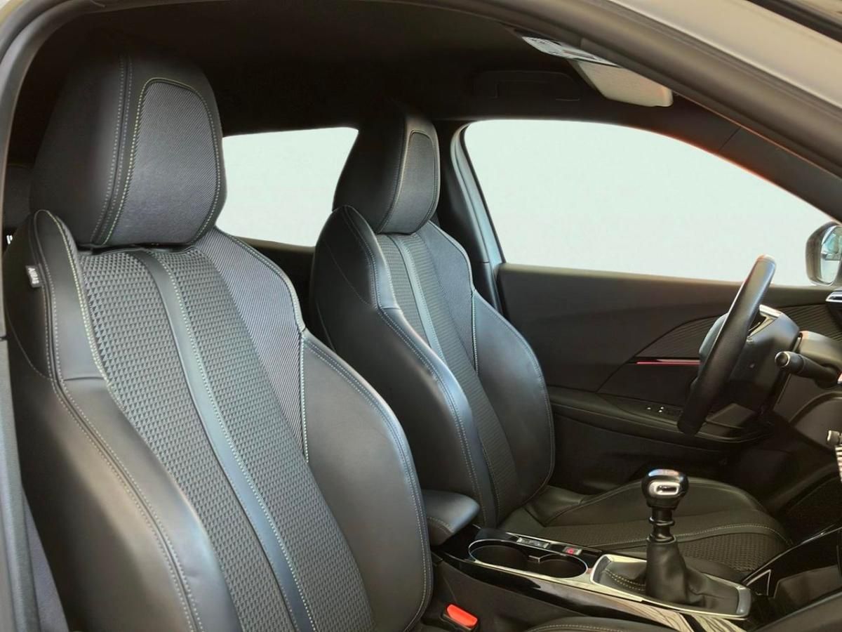 peugeot-2008-2020-gasolina-1199cc
