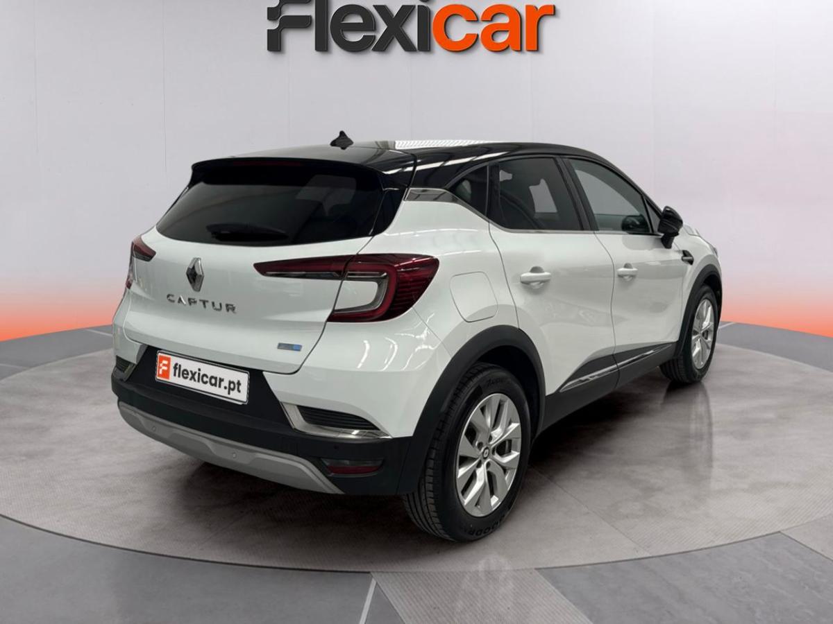 renault-captur-2022-hibrido-a-gasolina-1598cc