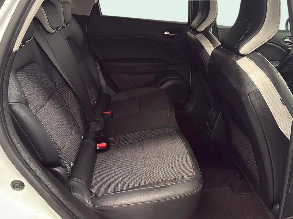 renault-captur-2022-hibrido-a-gasolina-1598cc