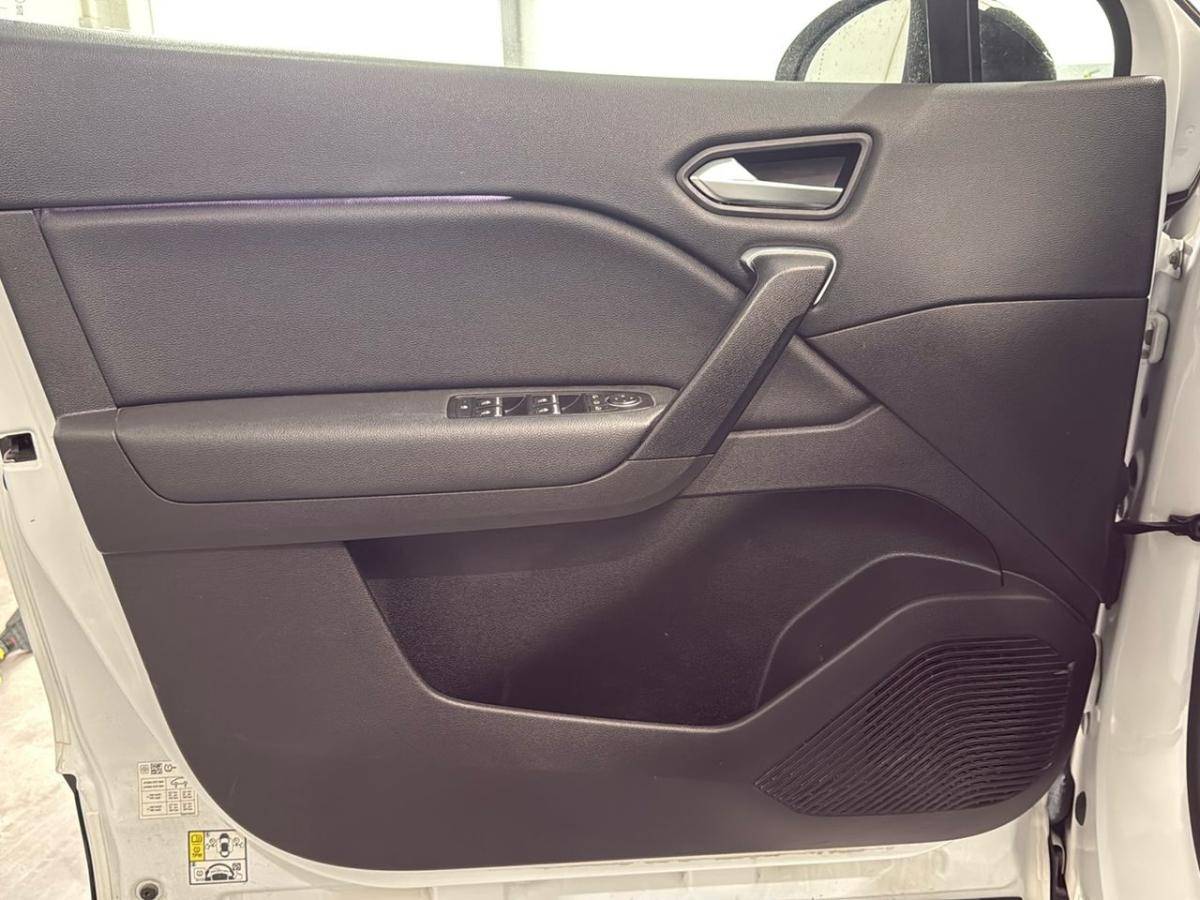 renault-captur-2022-hibrido-a-gasolina-1598cc