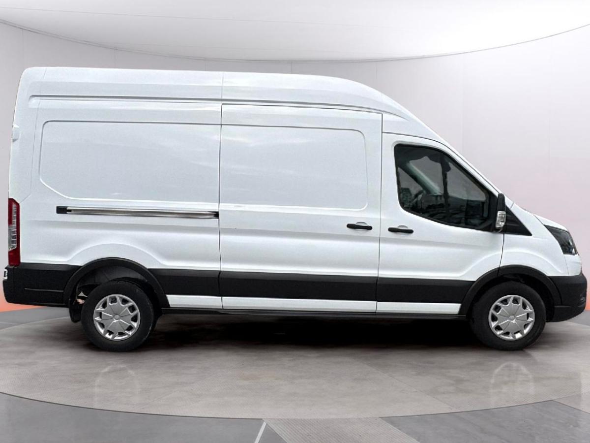 ford-transit-2023-diesel-1995cc