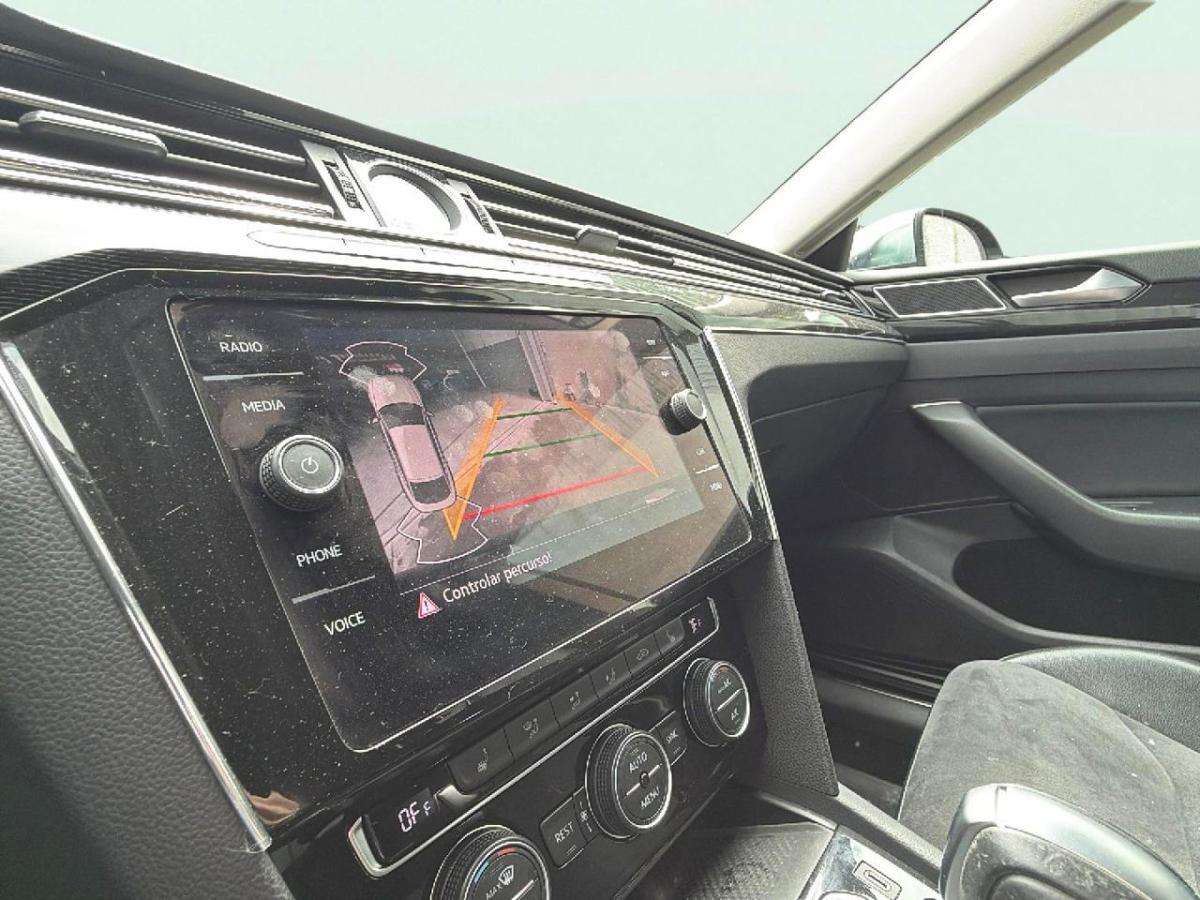 volkswagen-arteon-2019-diesel-1968cc