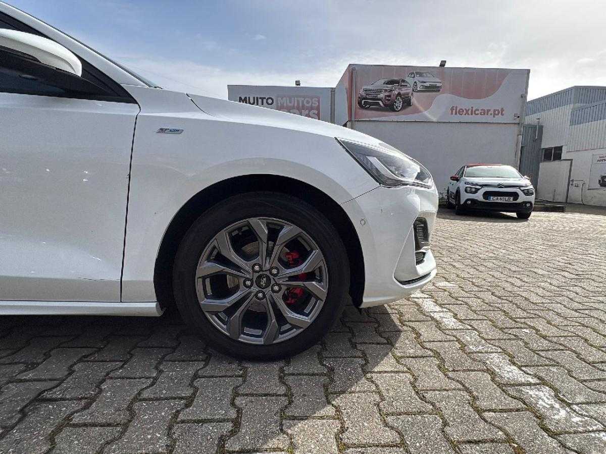 ford-focus-2023-gasolina-998cc