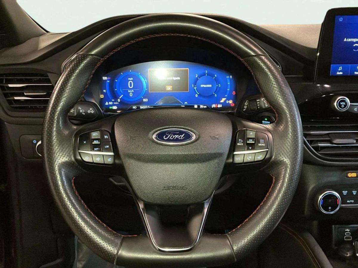 ford-kuga-2022-diesel-1499cc