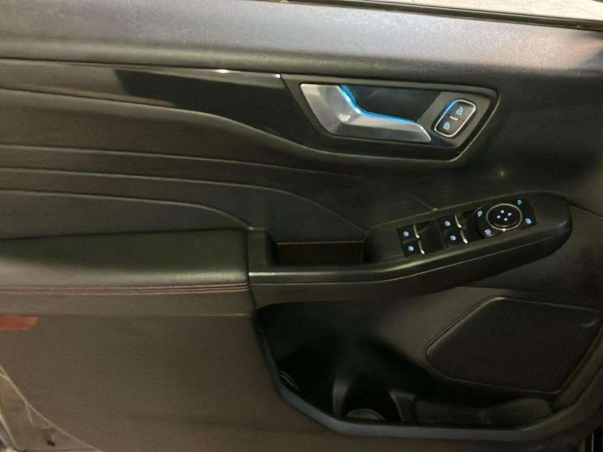 ford-kuga-2022-diesel-1499cc