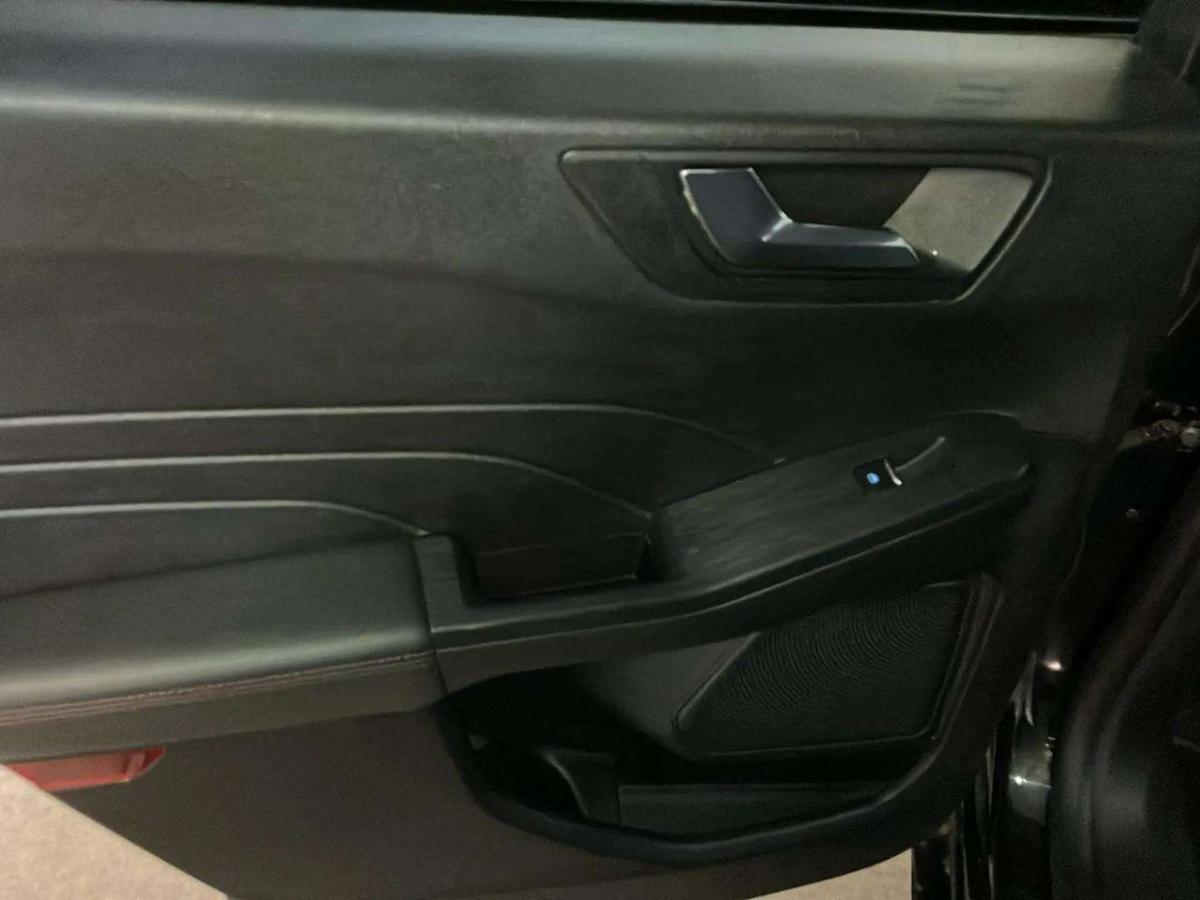 ford-kuga-2022-diesel-1499cc