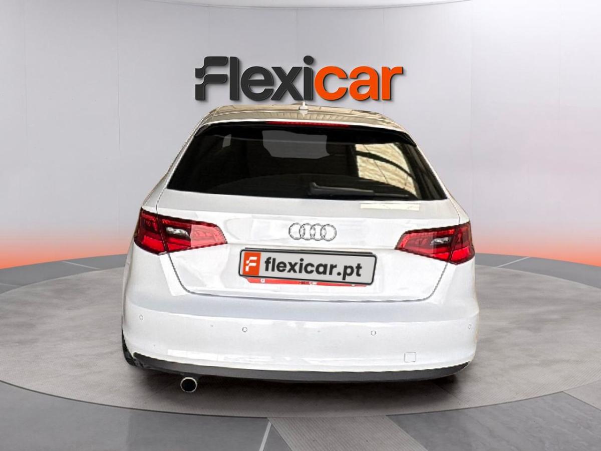 audi-a3-sportback-2016-diesel-1598cc