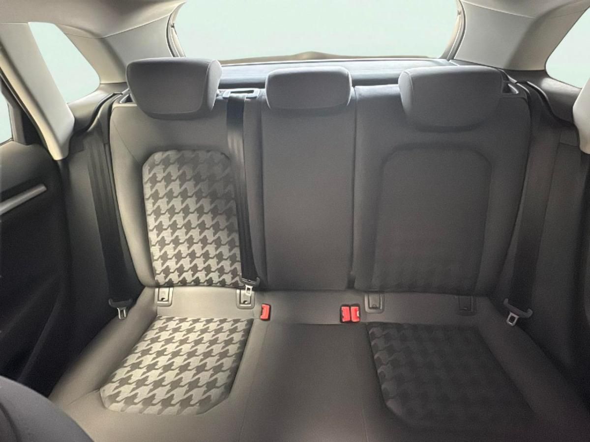 audi-a3-sportback-2016-diesel-1598cc