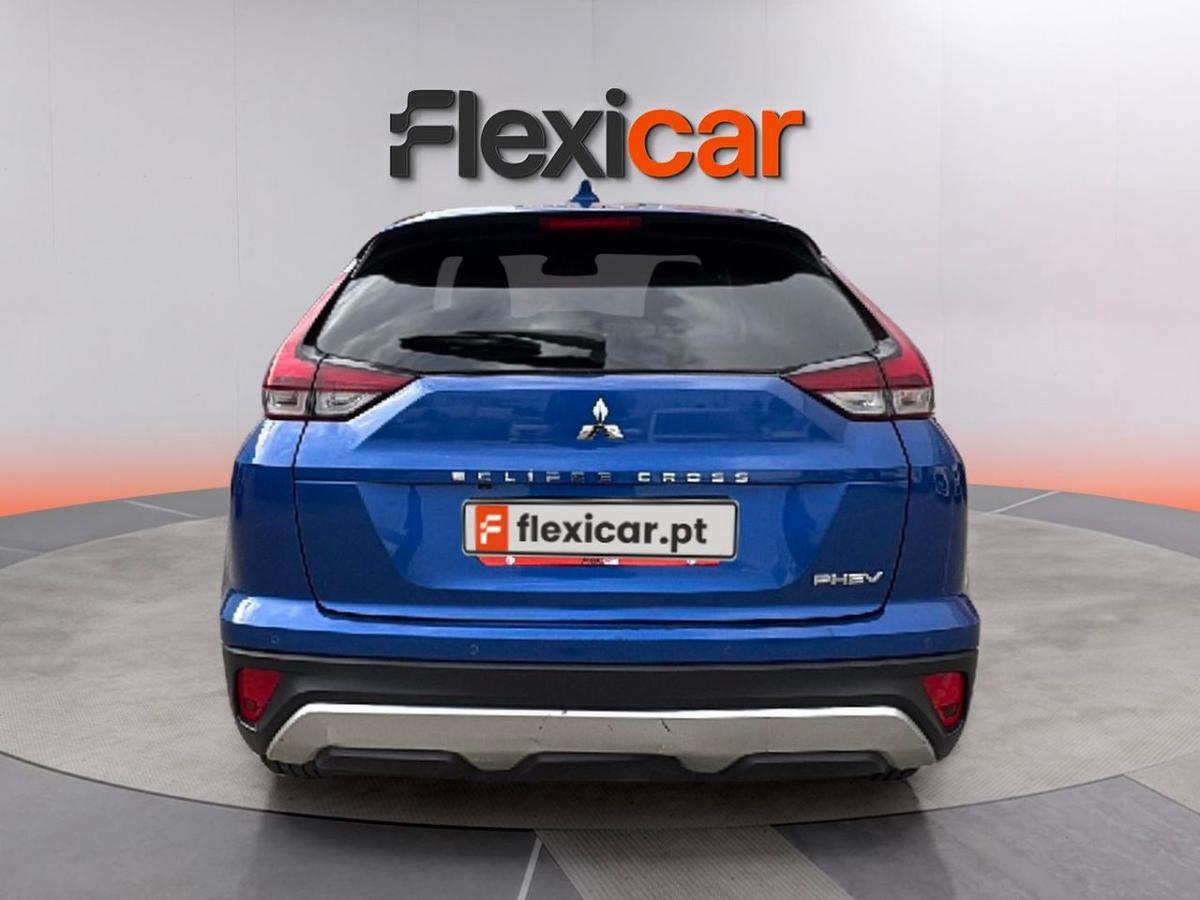 mitsubishi-eclipse-cross-2022-hibrido-a-diesel-2360cc