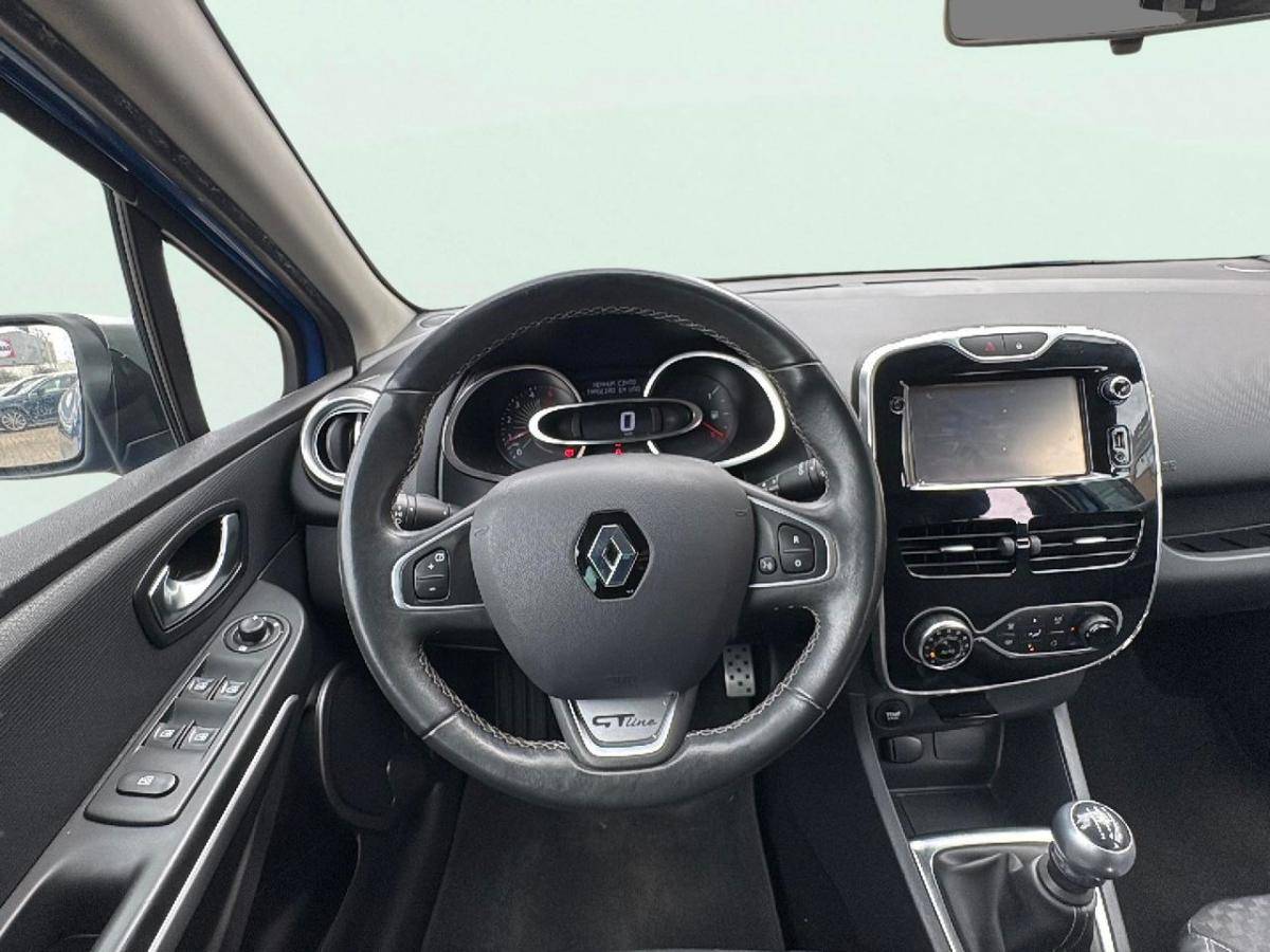 renault-clio-sport-tourer-2015-diesel-1461cc