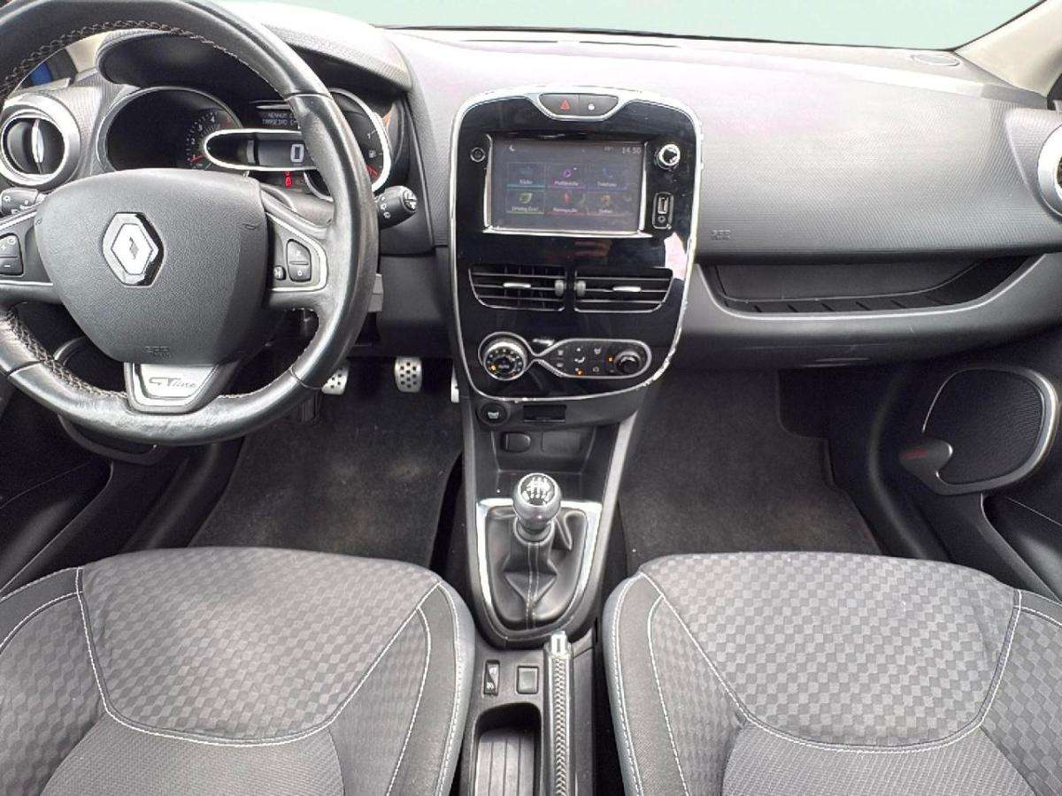 renault-clio-sport-tourer-2015-diesel-1461cc