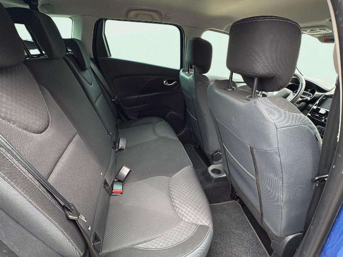 renault-clio-sport-tourer-2015-diesel-1461cc