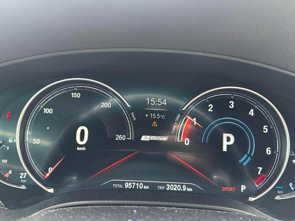 bmw-serie-5-2018-hibrido-a-gasolina-1998cc