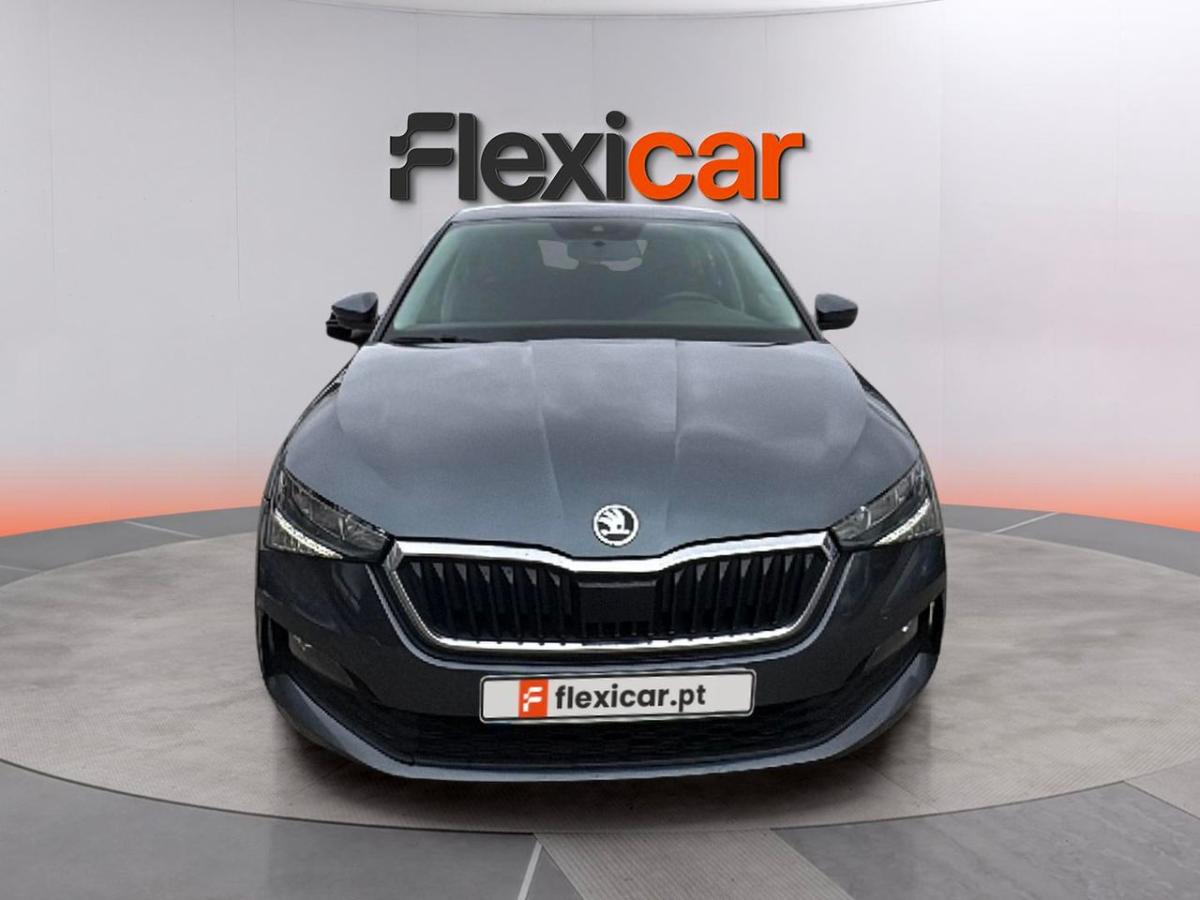 skoda-scala-2021-gasolina-999cc