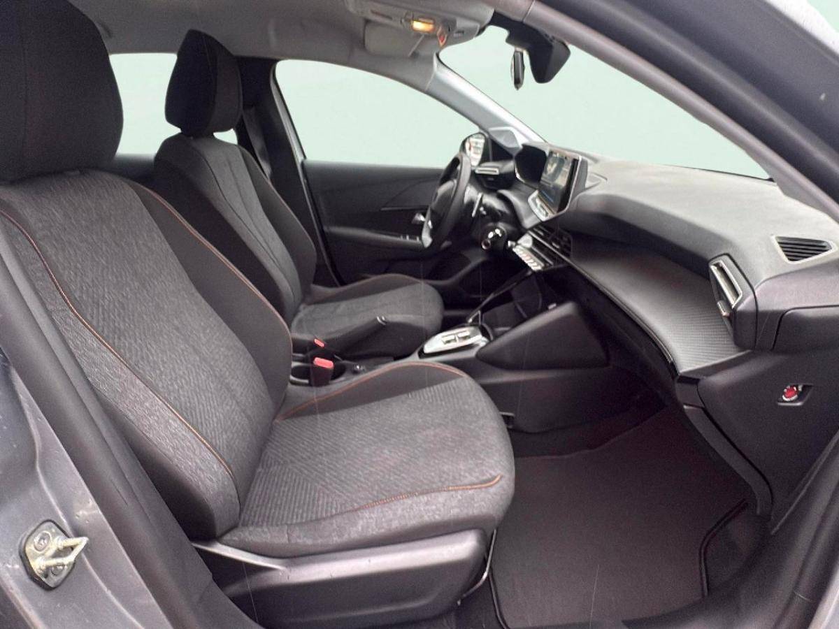 peugeot-208-2025-hibrido-a-gasolina-1199cc