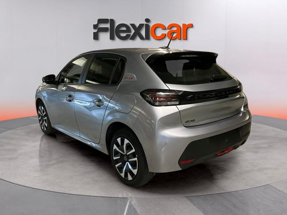 peugeot-208-2025-hibrido-a-gasolina-110cc