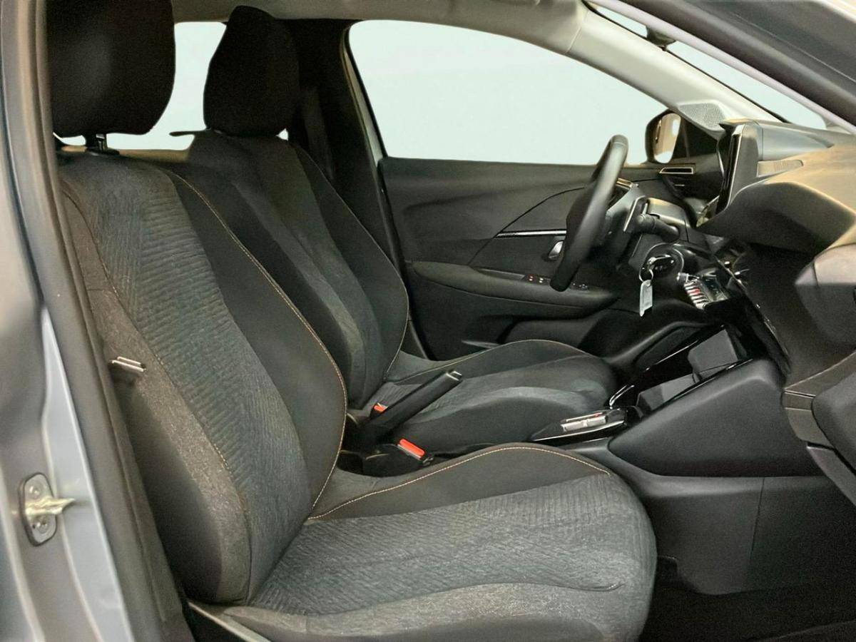 peugeot-208-2025-hibrido-a-gasolina-110cc