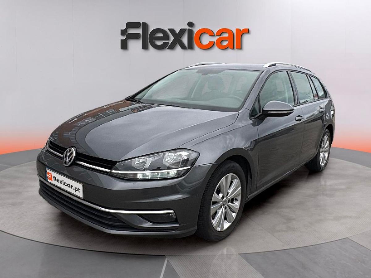 volkswagen-golf-variant-2018-diesel-1598cc