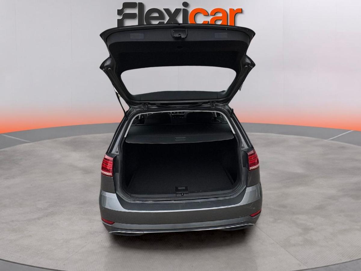 volkswagen-golf-variant-2018-diesel-1598cc