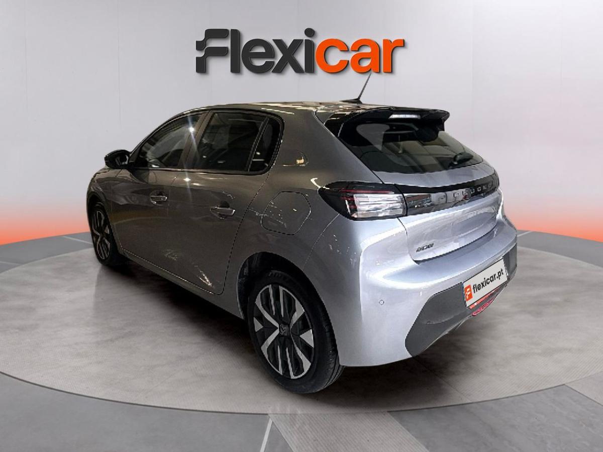 peugeot-208-2025-hibrido-a-gasolina-1199cc