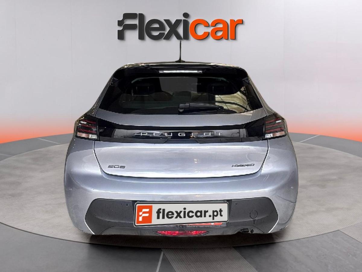 peugeot-208-2025-hibrido-a-gasolina-1199cc