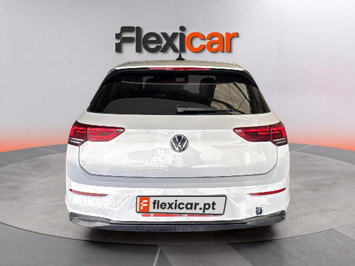 volkswagen-golf-2023-gasolina-999cc