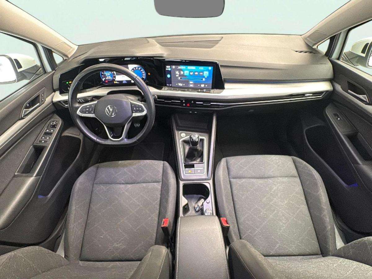 volkswagen-golf-2023-gasolina-999cc